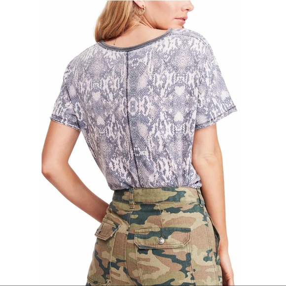 Free People Black Combo Snake Tourist Tee Size L - Picture 2 of 8